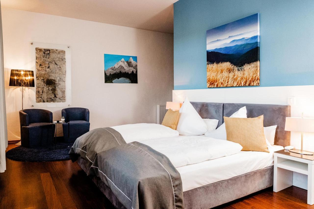 Hotel Gut Landscheid Burscheid Eksteriør billede